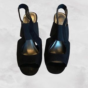 Black Heels Impo Stretchy Straps Peep Toe High Heel Shoes Size 8.5